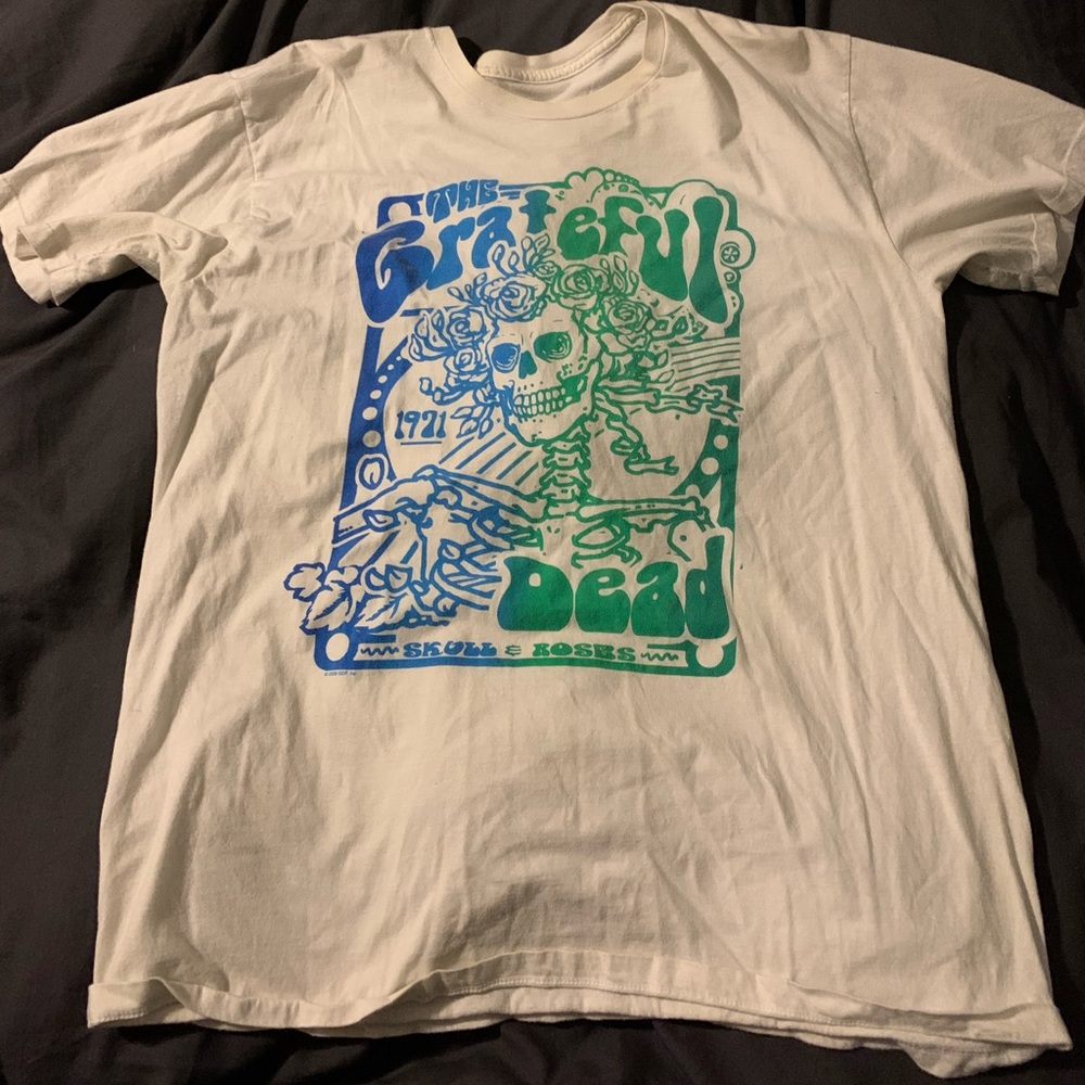 Grateful Dead t-shirt